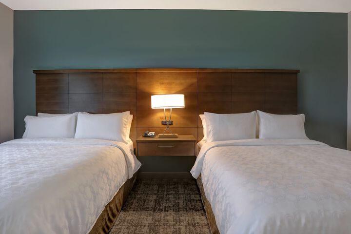 Staybridge Suites Overland Park - Kansas City S by IHG