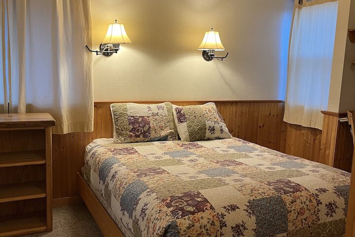 Room 55 of 210