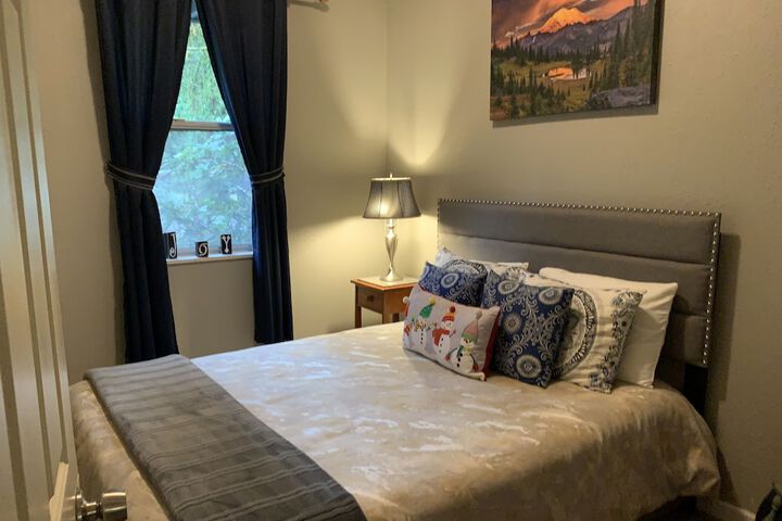 Mountain Meadows Inn