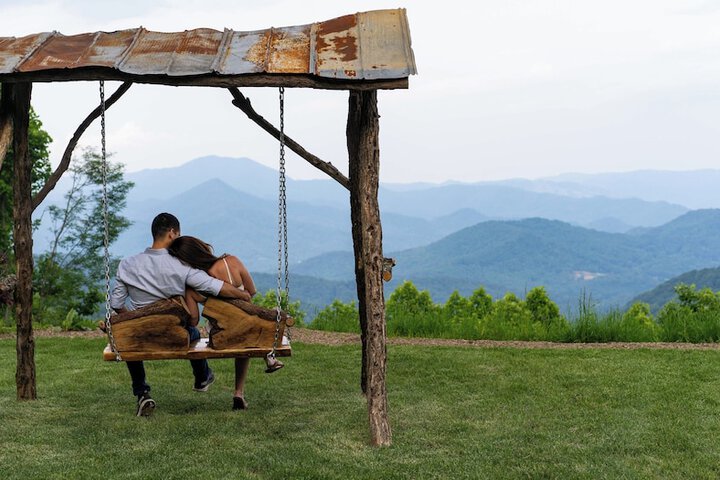 Elk & Embers Mountain Hideaway