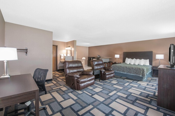 Days Inn by Wyndham Watertown