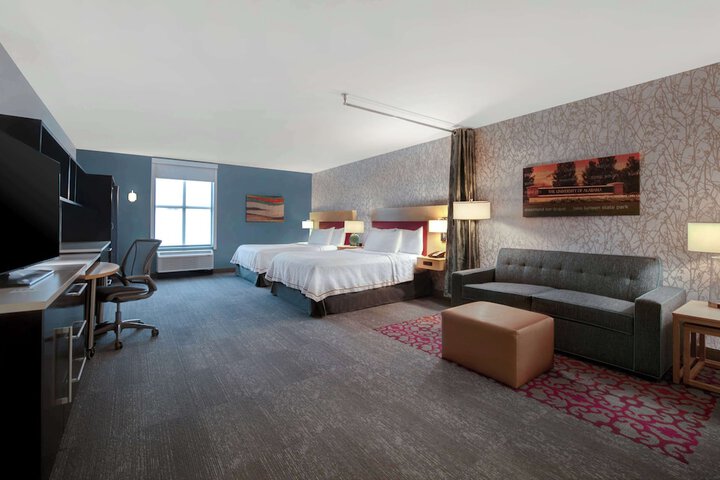 Room 25 of 29