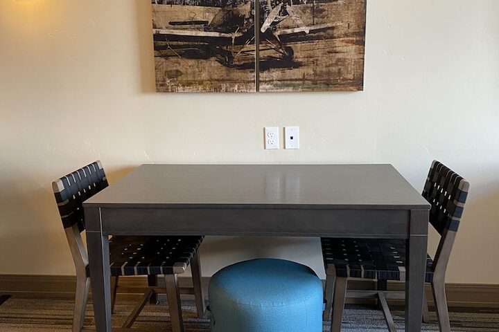 Room 22 of 28