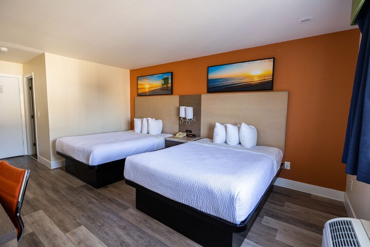Room 43 of 52