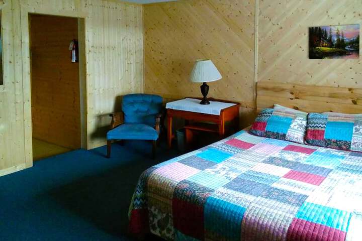 Room 41 of 74