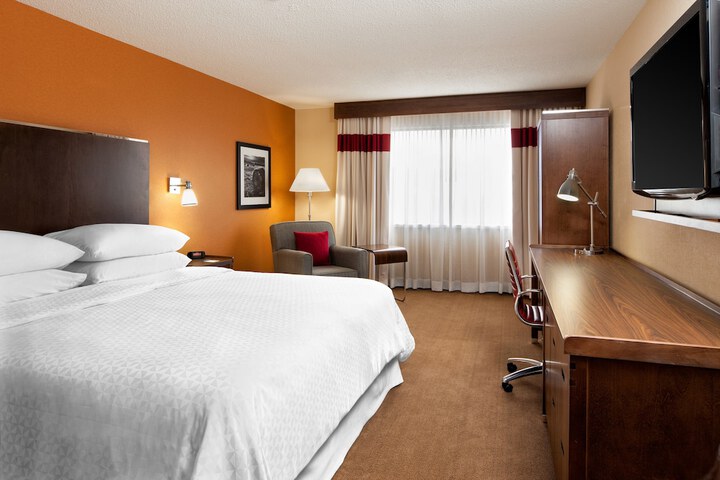 Room 14 of 27
