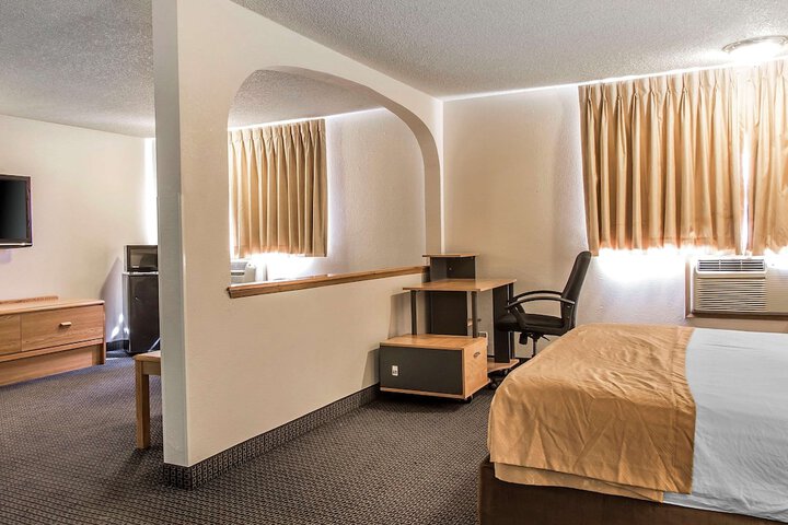 Room 14 of 48
