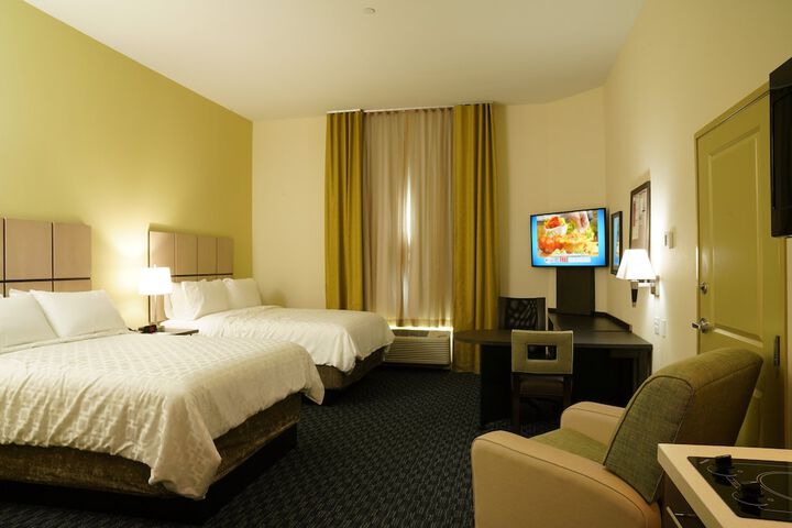Room 26 of 45
