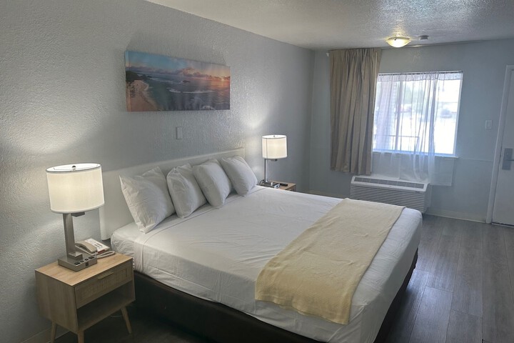 Room 39 of 52