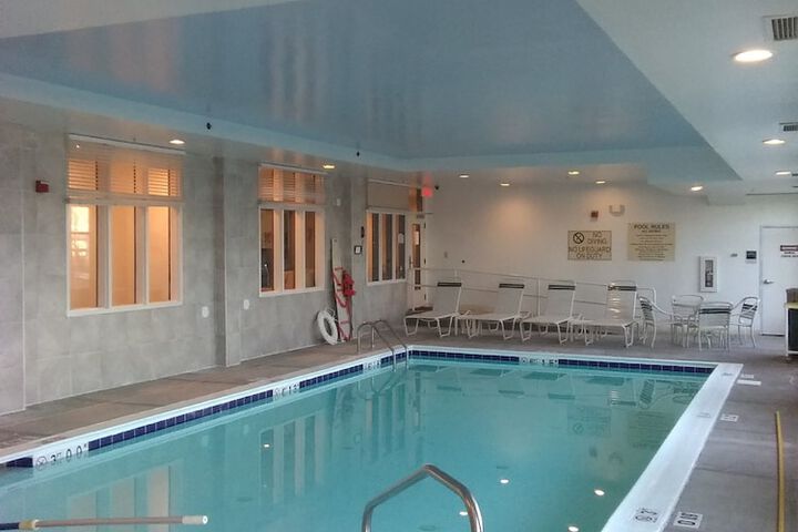 Pool 6 of 37