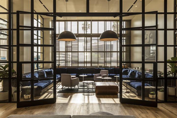 Hotel 18 of 179