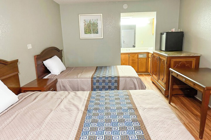 Room 60 of 67