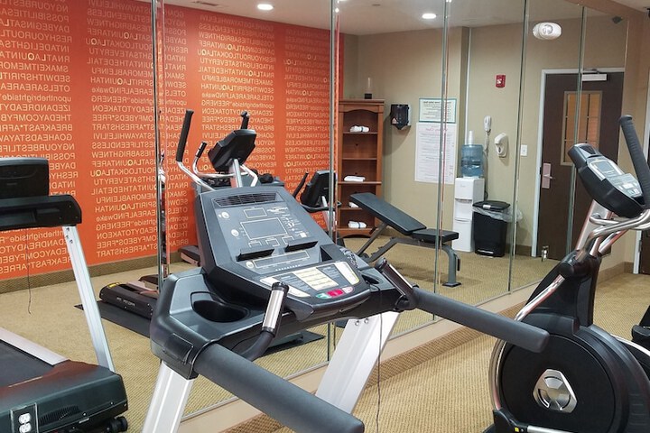 La Quinta Inn & Suites by Wyndham Atlanta-Union City