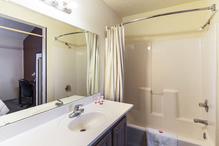 Room 14 of 29