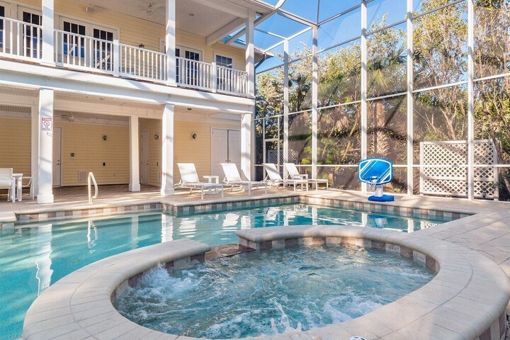 The Palm and Shell Captiva Island Private Luxury Home With Pool hot tub and Beach Access