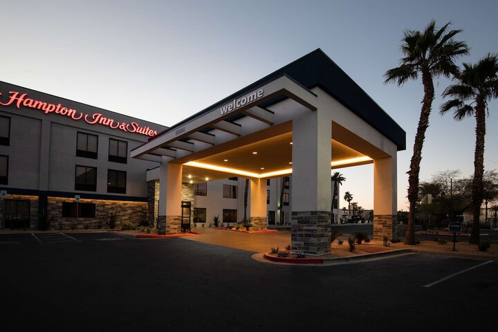 Hotel 2 of 44
