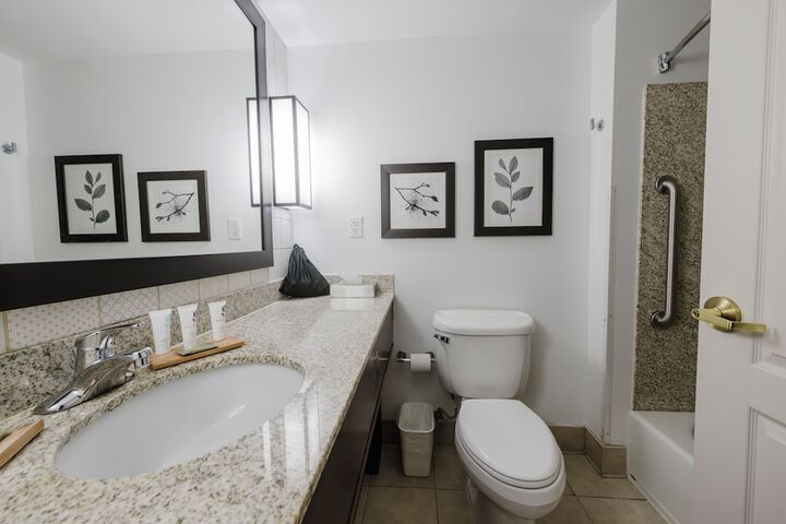 Country Inn & Suites by Radisson Lake George (Queensbury), NY