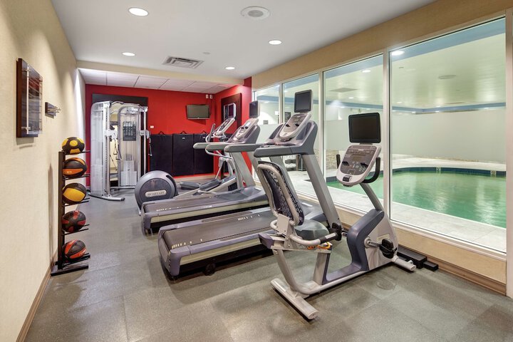 Hilton Garden Inn Toronto / Oakville