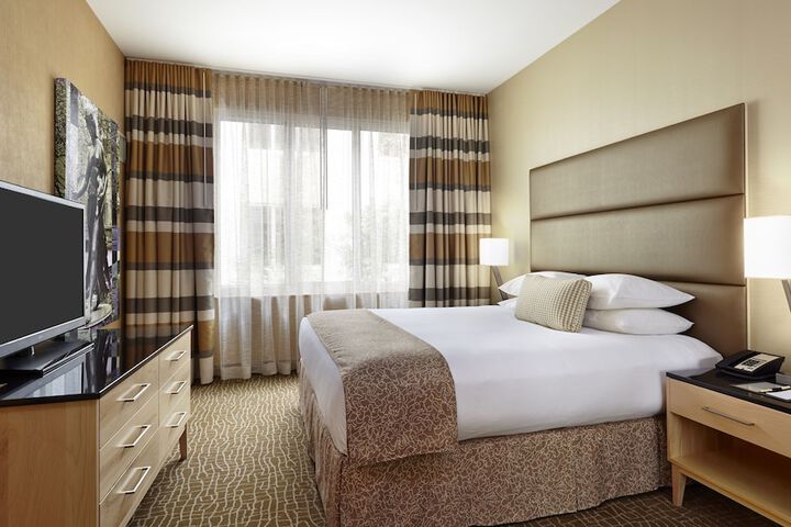 DoubleTree by Hilton Philadelphia Center City
