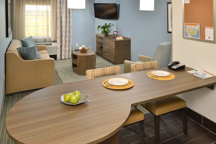 Room 21 of 36