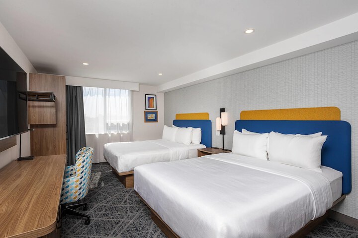 Hampton Inn by Hilton Montreal East Anjou