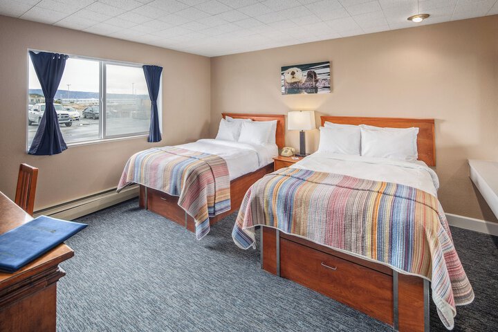 Room 49 of 183