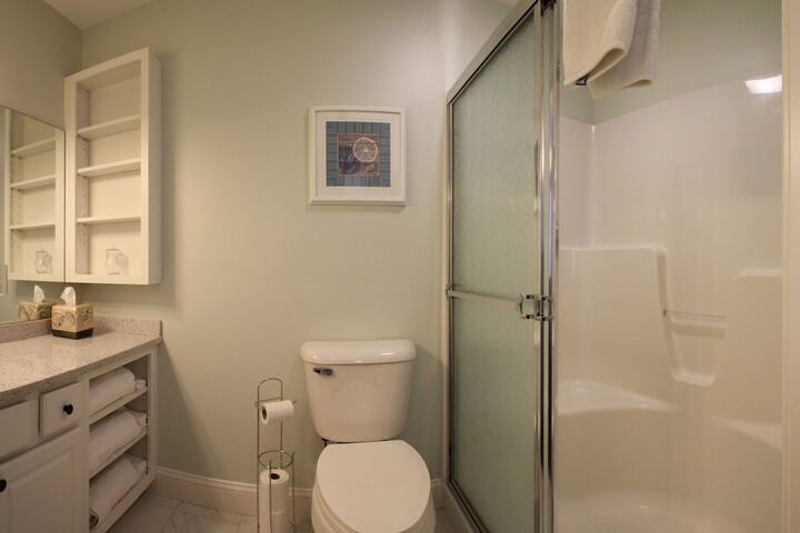 Atlantic Ocean Suites