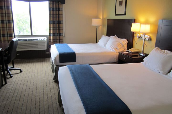 Room 34 of 96