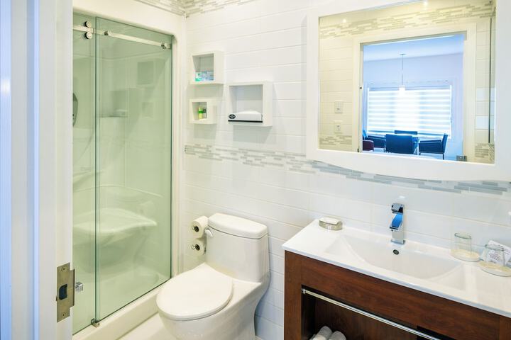 Les Suites de Laviolette an Ascend Collection Hotel
