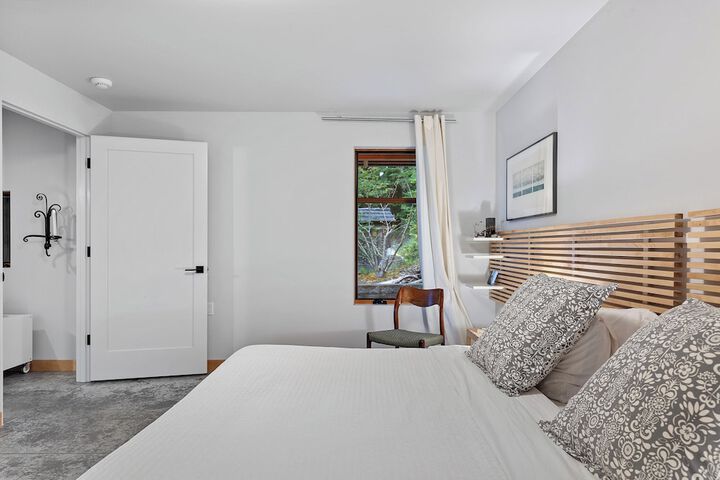 Crows Nest by Avantstay Accessible Home w / Views