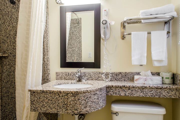 Econo Lodge Bellefonte I-99