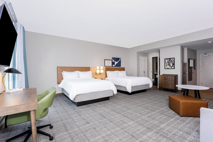 Room 35 of 51