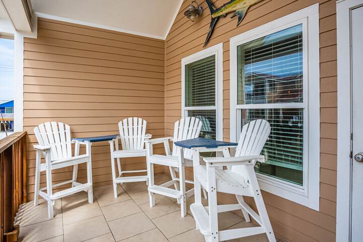 Terrace/Patio 28 of 29