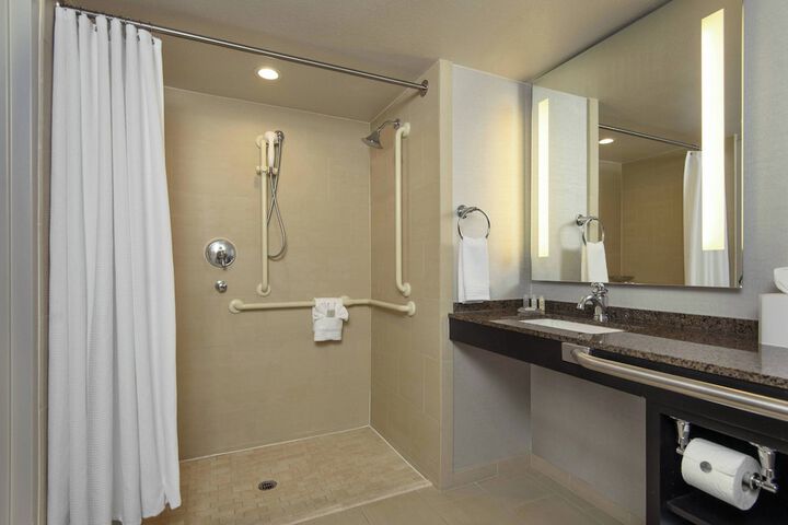 Renaissance Palm Springs Hotel