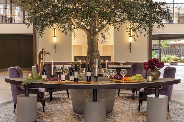 Casa Mani Resort Napa Valley Curio Collection by Hilton