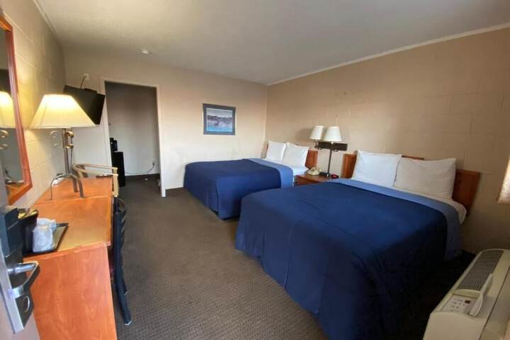 Room 16 of 35