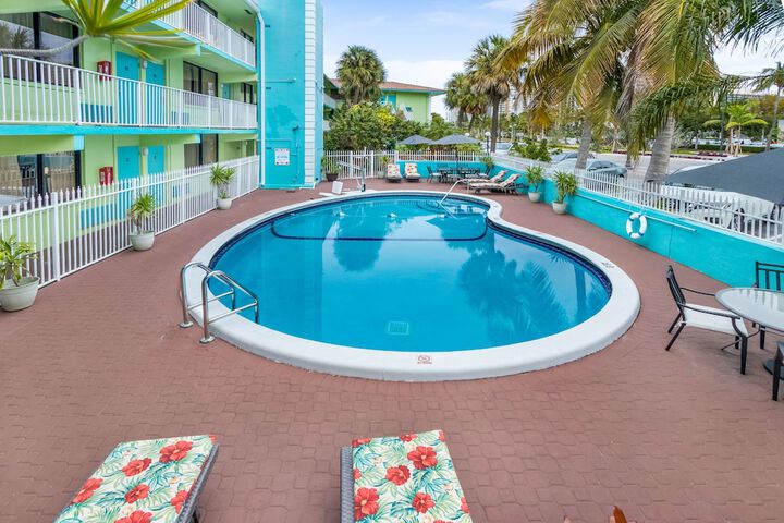 Pool 4 of 47