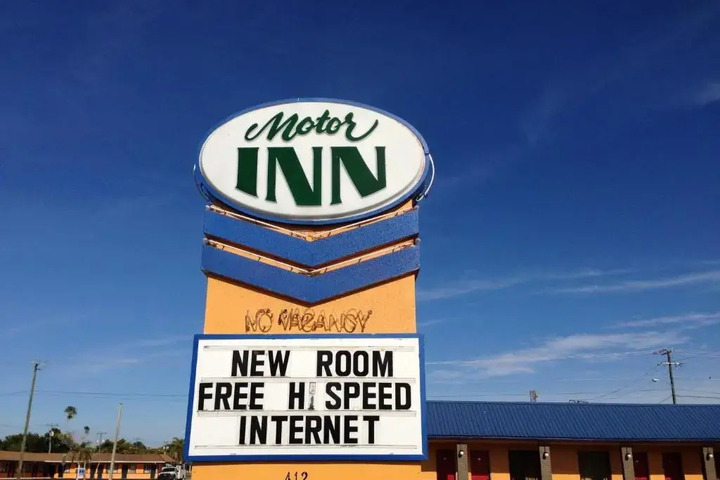 MOTOR INN