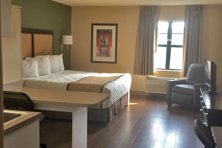 Room 22 of 24