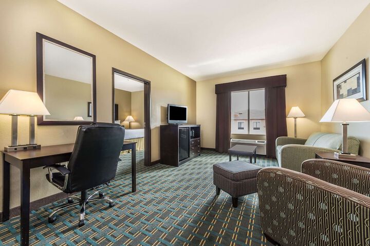 Room 16 of 24