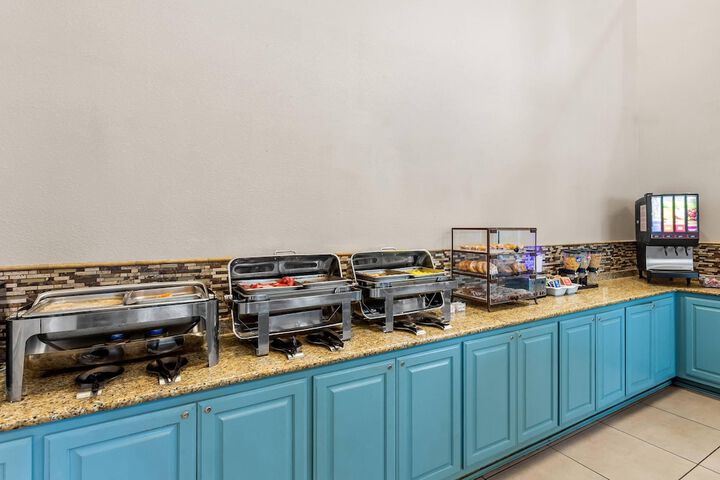 Country Inn & Suites by Radisson Beckley, WV
