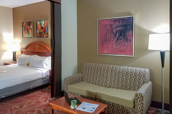 Room 14 of 45