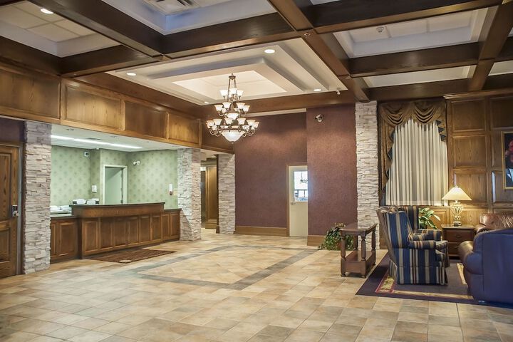 Hotel Interior 18 of 37