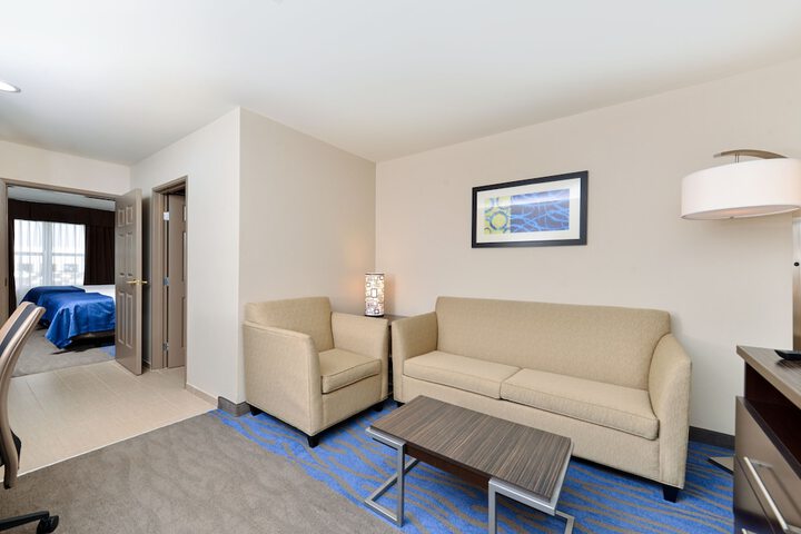 Holiday Inn Express St. Louis West - OFallon by IHG