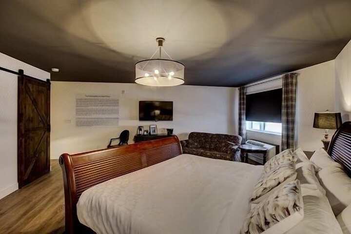 Room 22 of 50