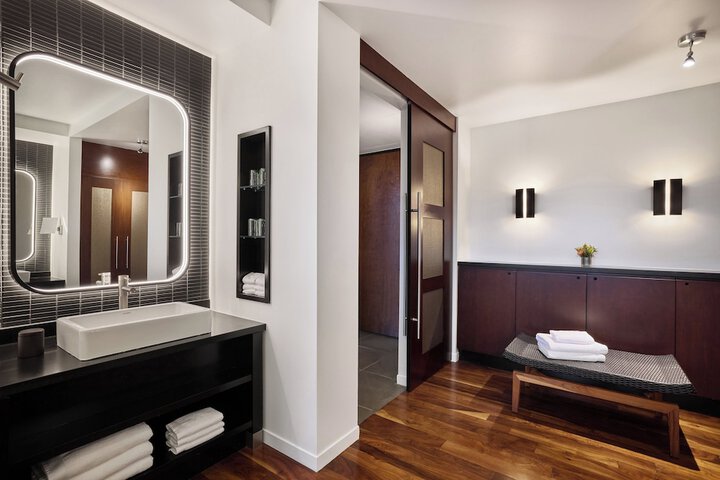 Room 57 of 126