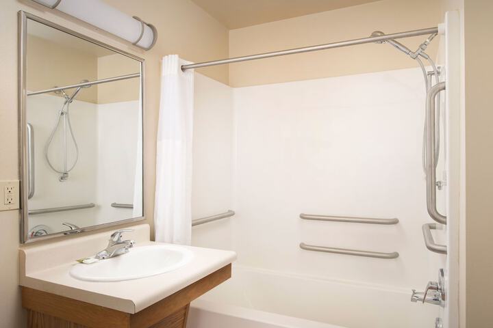 WoodSpring Suites Chicago Romeoville