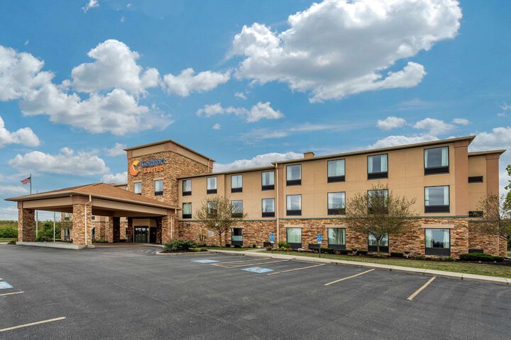 Hotel 3 of 32