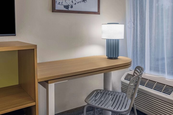 Spark by Hilton Clarks Summit