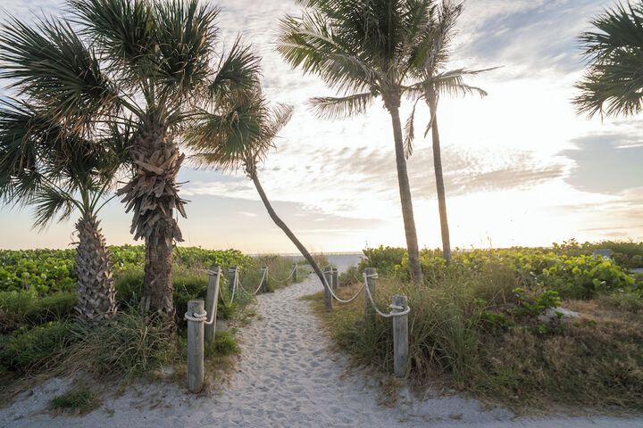 Tween Waters Island Resort & Spa